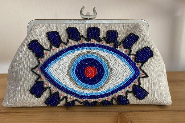All Eyes On You Clutch | Accessories 